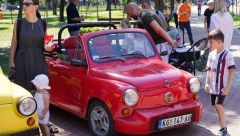 ZA NJIM SE I DANAS SVI OKREĆU! Automobil koji je ušao u istoriju i srce srpskog naroda - "fića" nije sića, bio je auto milenijuma!