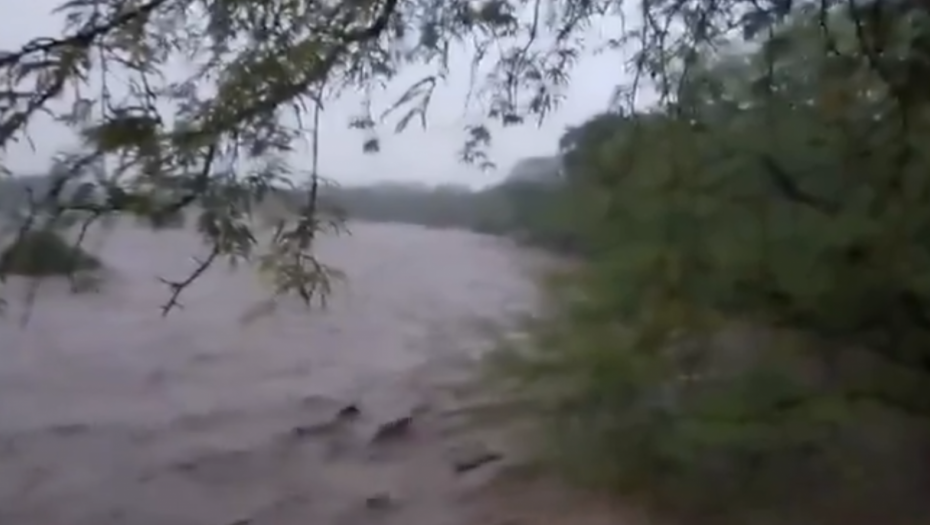 NAJMANJE 11 LJUDI POGINULO Katastrofalna poplava u Salvadoru (VIDEO)