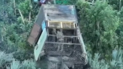 ČELIČNA ZVER PALA U DONJECKU Ukrajinska vojska zarobila ruski tenk kornjaču (VIDEO)