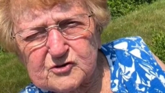 „NEĆU JOŠ DA UMREM, ALI ZA SVAKI SLUČAJ“ Baka (94) dala detaljna uputstva za svoju sahranu, ljudi plaču od smeha!