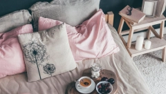 SKINITE ŽUTE FLEKE SA JASTUKA Treba vam samo 1 sastojak iz kuhinje, biće čisti i mirišljavi kao da su novi!