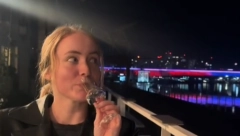 "SRBI SU NAJDIVNIJI, NAJTOPLIJI LJUDI NA BALKANU..." Evo šta je ovu Amerikanku posebno oduševilo (VIDEO)