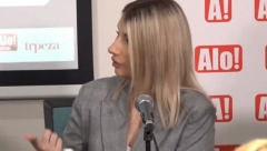 RUŽA RUPIĆ O DIGITALNOJ BEZBEDNOSTI: "Deca treba da se obrate roditeljima ako ih neko zlostavlja na Internetu"