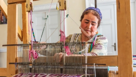 DONET NOVI ZAKON O NOŠENJU ODEĆE U TADŽIKISTANU Za nepoštovanje preti kazna