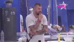 NISAM KRIV ZA NJEN ABORTUS Aneli uplakana stigla na kliniku, a Janjuš je sinoć ovako govorio o njenoj odluci