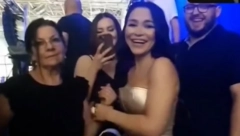 ZAPROŠENA ALEKSANDRA MLADENOVIĆ Sve se desilo na nastupu, pevačica u šoku, evo kako je odreagovala