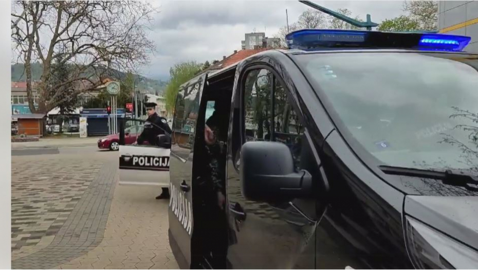 HOROR! U šumi pronađen obezglavljen skelet, pored njega nož i lovačka puška!