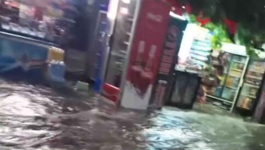 NEVREME ODNELO PUTEVE U SELIMA Proglašena vanredna situacija u pet mesnih zajednica u Prijepolju