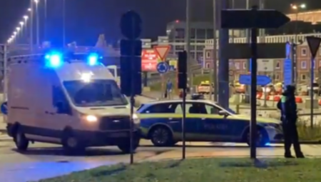 PREVRNUO SE AUTOBUS U TURSKOJ Više od 20 ljudi povređeno, hitne službe na terenu
