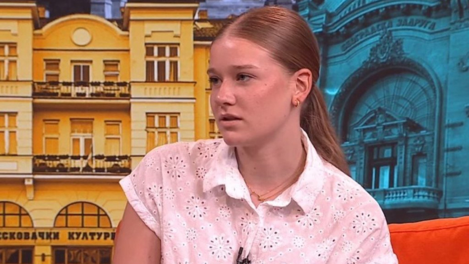 "MOJI DRUGARI SU OBJAVILI MOJ LAŽNI PORNO-SNIMAK NA TELEGRAMU!" Maturantkinja Lana prošla kroz pravi PAKAO: "Odmah sam otišla u školu tog momka!"