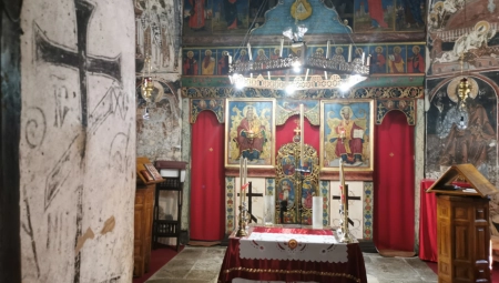 KANDILO SE U OVOM MANASTIRU NIJE GASILO VIŠE OD PET VEKOVA! Srpska svetinja poznata po mnogim čudima, jedno VEROVANJE se posebno održalo u narodu!