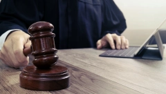 NOVE SUDIJE STUPILE NA SUDIJSKU FUNKCIJU Položili su zakletvu da će svoju dužnost vršiti verno Ustavu i zakonu, po najboljem znanju i umeću i služiti samo istini i pravdi