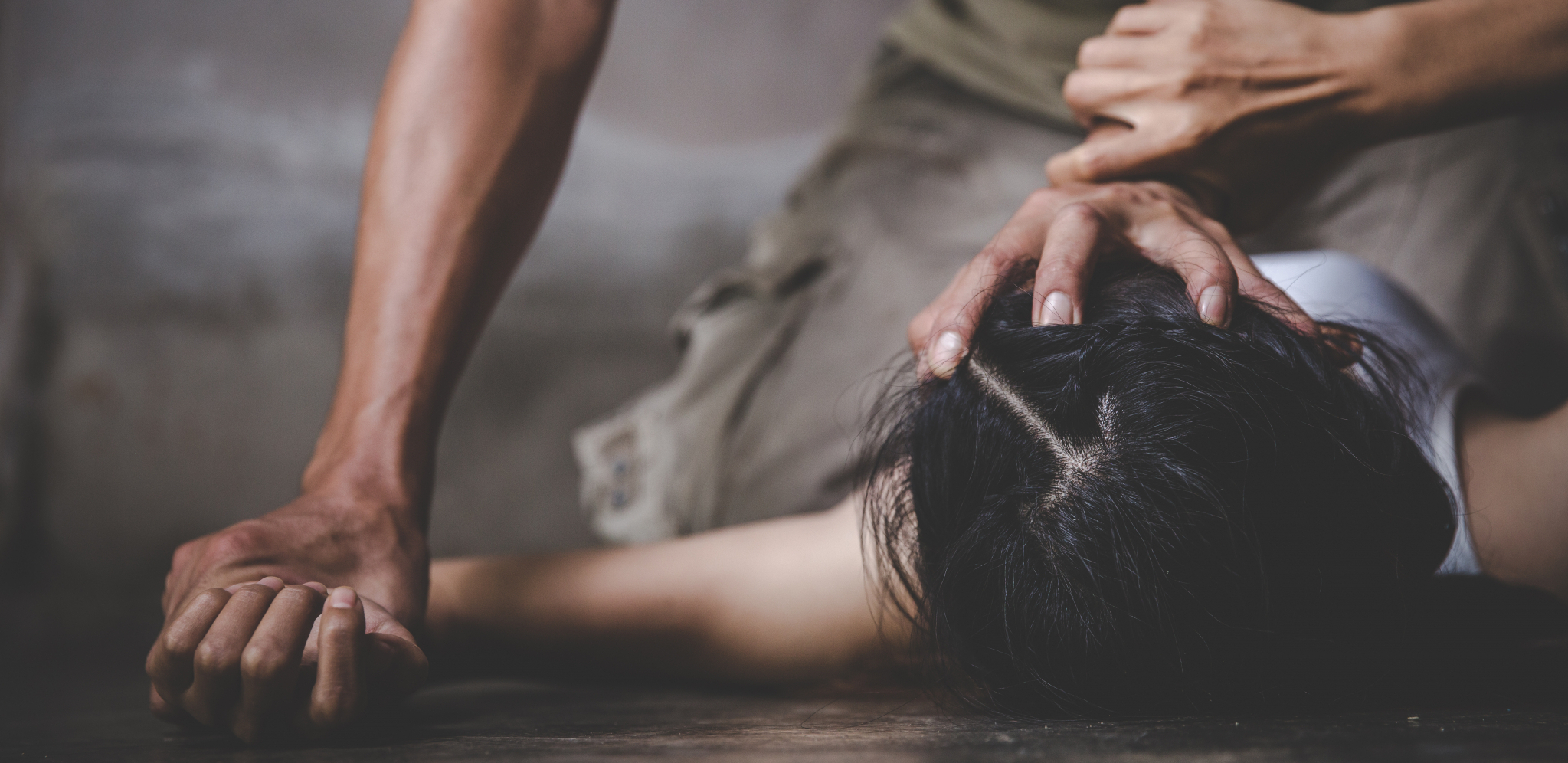 JEZIVO! GOLIM RUKAMA DAVIO SUPRUGU U STANU Stravično nasilje u Zemunu