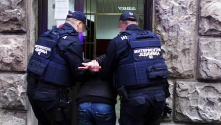 UHAPŠENI ZELENAŠI IZ BATAJNICE: Sekirom pretili dužnicima