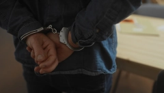 MUŠKARAC (29) U VIŠE NAVRATA MORTUS PIJAN TUKAO MAJKU Uhapšen nasilnik iz Obrenovca
