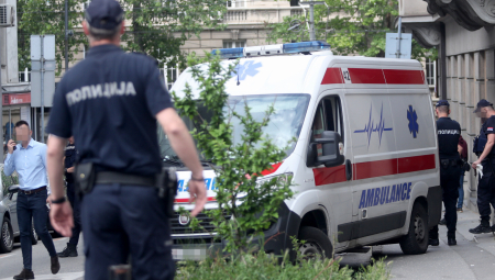 MIRNA NOČ ZA EKIPE HITNE POMOĆI Lekari intervenisali zbog udesa i 75 puta zbog ostalih