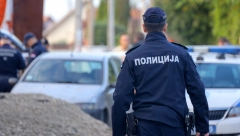 UHAPŠEN VOZAČ KOJI JE RETOVIZOROM ZAKAČIO ŽENU I TEŠKO JE POVREDIO: Osumnjičeni je Slovenac (80)