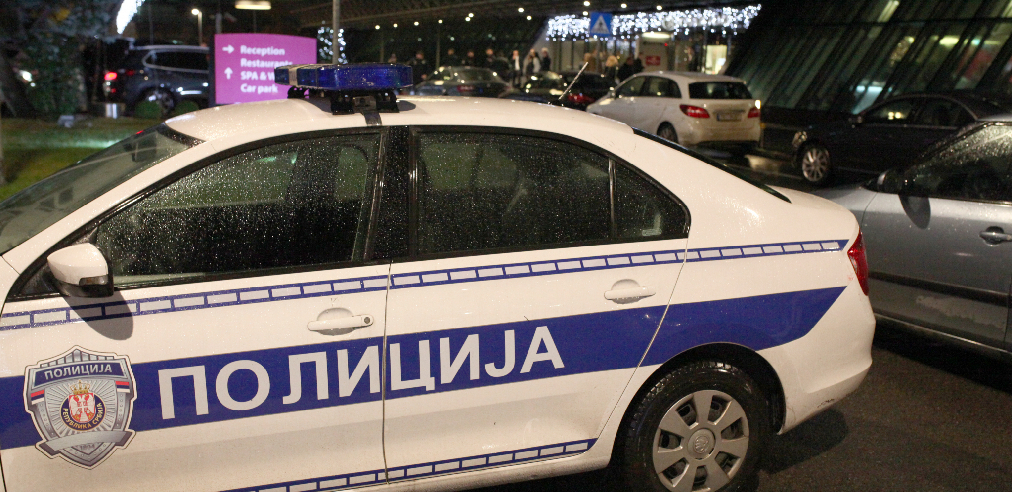 NAPRAVILI RUPU U VRATIMA I IZBOLI GA Detalji napada na mladića u igraonici na Čukarici
