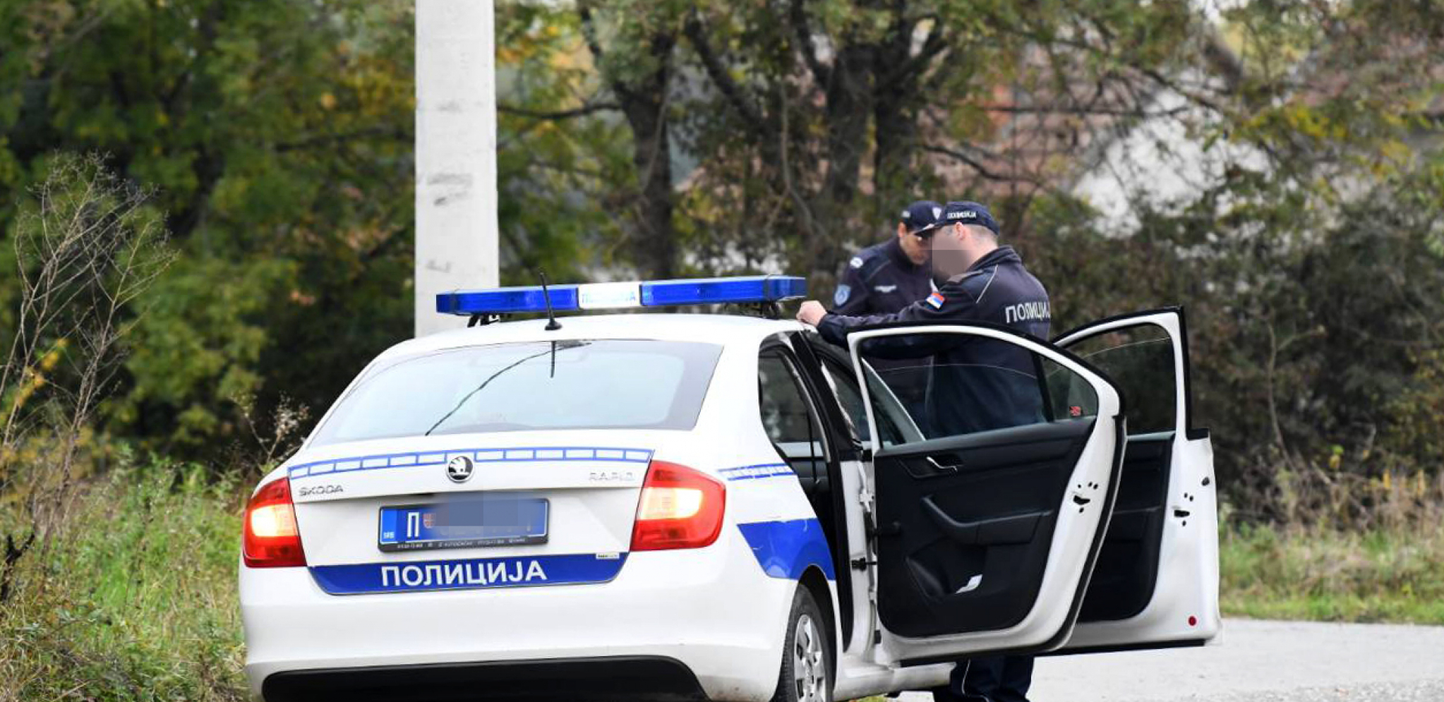TUKAO NEVENČANU SUPRUGU I NJENOG SINA (5) Oglasio se MUP povodom stravičnog nasilja u Beogradu!