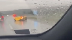 SUDAR NA AUTO PUTU MILOŠ VELIKI Učesnik relija izgubio kontrolu pa udario u bankinu