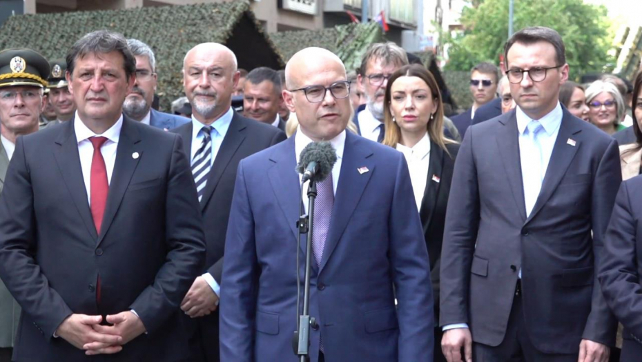 VUČIĆ TRAŽIO DA MINISTRI OBUZDAJU SVOJE APETITE ŠTO SE TIČE TROŠENJA NOVCA Vučević za Alo! otkriva da li je već pričao sa njima