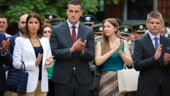 Otkriven spomenik Milunki Savić, čijem je podizanju pomogla i Kompanija „Dunav osiguranje“ POKOLENJIMA ZA NEZABORAV