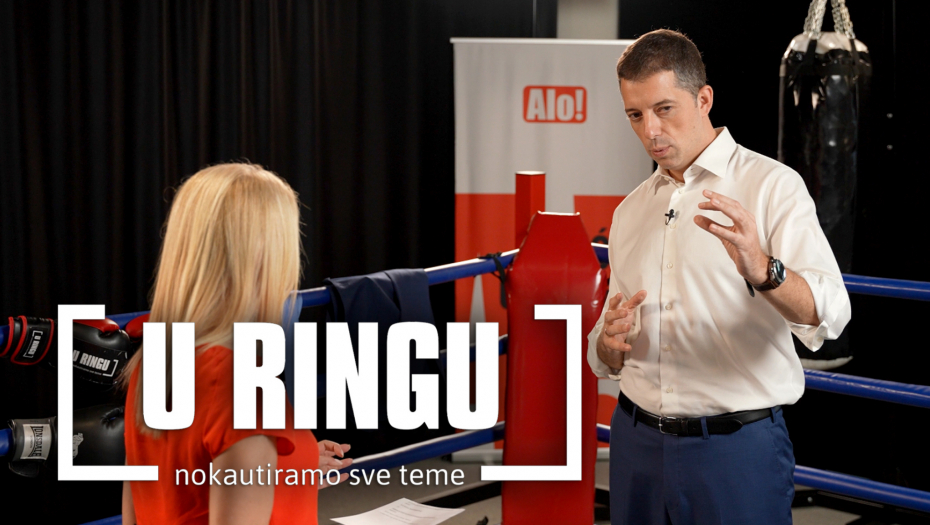 ĐURIĆ OTKRIO KOJI SU MU OMILJENI MIMOVI S NJIM U GLAVNOJ ULOZI Ministar otvorio dušu U RINGU