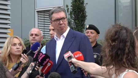"ZNAMO DA JE JEDAN TERORISTA DOŠAO DA POSETI MAJKU" Vučić otkrio detalje paklenog plana u Beogradu: Oni su bili praćeni!