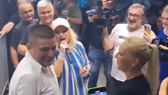 BAJA MALI KNINDŽA RAZOTKRIO NADU TOPČAGIĆ Pevač ispričao šta je radila na aerodromu, sve potvrdila Mira Kosovka