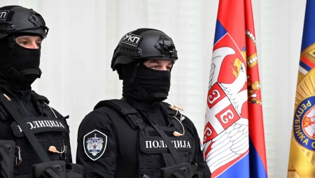 IZVUKLI DVE MILIJARDE DINARA PREKO FANTOMSKIH FIRMI Neverovatno je gde su ulagali taj novac