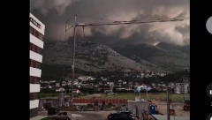 DOK PAKLENI TALAS PRŽI SRBIJU U OVE DELOVE ZEMLJE STIŽE OLUJA! Evo gde se večeras očekuju NEVREME i temperaturna IZNENAĐENJA