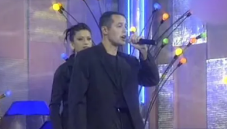 "HTEO SAM DA SE UBIJEM" Naš pevač zbog velike tragedije želeo je sebi da oduzme život, ovako je sprečeno samoubistvo!