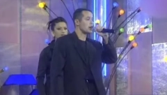 "HTEO SAM DA SE UBIJEM" Naš pevač zbog velike tragedije želeo je sebi da oduzme život, ovako je sprečeno samoubistvo!