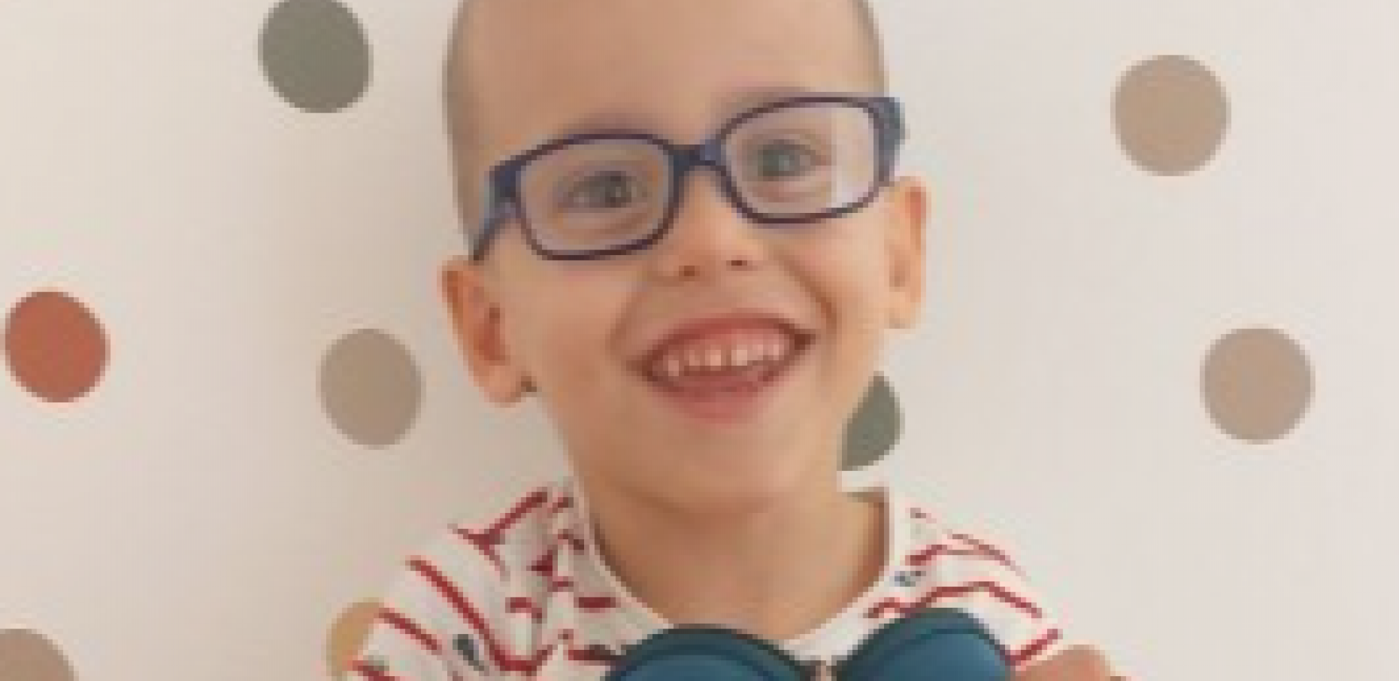 MALI VUK IMA NAJTEŽI OBLIK CEREBRALNE PARALIZE: Mi smo njegova nada, pomozimo mu da prohoda!