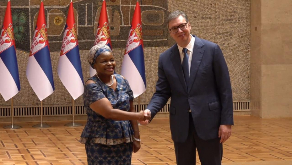 "ZA SRBIJU NE POSTOJE VELIKE I MALE ZEMLJE, VEĆ PRIJATELJI I PARTNERI" Vučić primio akreditivna pisma ambasadora