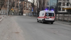 DETALJI JEZIVE TRAGEDIJE NA NBG Dete ima opekotine po celom telu! Udar se desio kad je šipkom pipao dalekovod