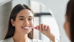 BAKTERIJE IGRAJU KOLO Evo nagoveštaja da treba da promenite četkicu za zube, ovaj savet ne smete ignorisati