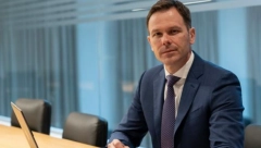 SRBIJA NA RAČUNU IMA 744 MILIJARDE DINARA! Mali: Javni dug u Srbiji ispod 50 odsto BDP!