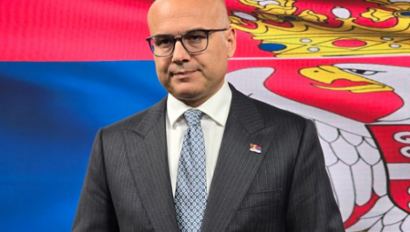 "OPOZICIONI MEDIJI DOPRINOSE ATMOSFERI MRŽNJE" Irena Vujović osudila uvredljive komentare upućene premijeru Vučeviću