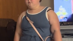 "NISAM JEFTINA KAO OSTALA DECA" Devojčica (7) naručila dizajnersku tašnu od 600 evra, pa izjavom razbesnela korisnike mreža (VIDEO)