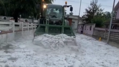 U ITALIJI VEJE SNEG Tamo su okovani ledom, isplivali neverovatni snimci (VIDEO)