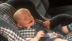 MAJKA OSTAVILA TROJE DECE U AUTU NA 38 STEPENI Odmah je uhapšena, SRAMNO je tek gde je otišla