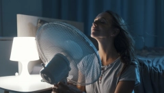 ODMAH ISKLJUČITE VENTILATOR AKO UOČITE OVAJ PROBLEM Može biti vrlo opasno!