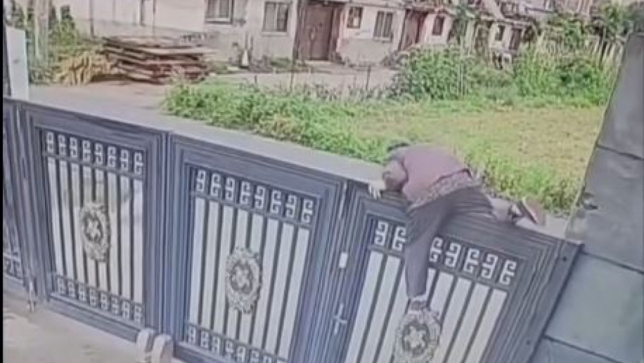 NEVEROVATNA SUPER BAKA! Snimak pokazuje trenutak kada je 92-godišnjakinja pobegla iz doma za stare (VIDEO)