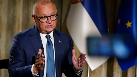 MINISTAR VESIĆ APELUJE NA GRAĐANE:  Ne učestvujte u blokadama puteva!