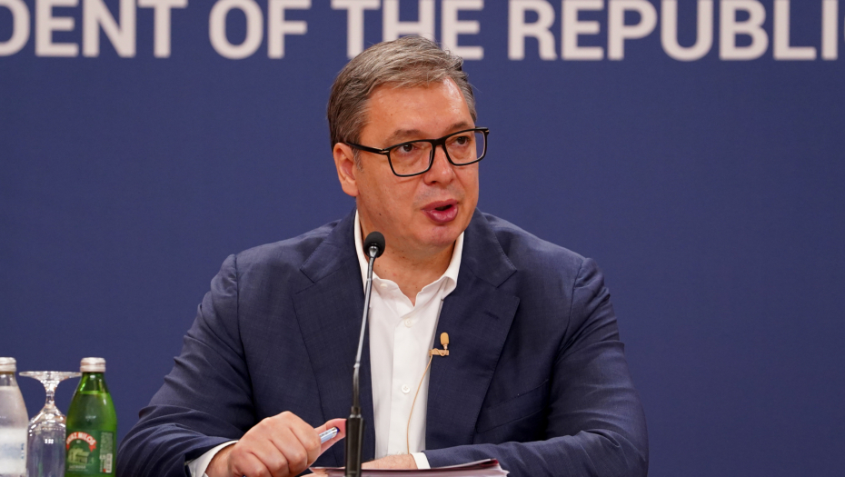 NE MOGU DA OPIŠEM KOLIKO SAM PONOSAN Vučić: Suprotstavio sam se i pokazao da velike sile NE MOGU da menjaju istinu!