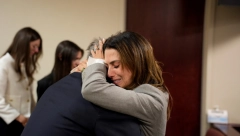 GLUMAC U SUZAMA Ovako je Alek Boldvin reagovao nakon što je oslobođen optužbi za ubistvo