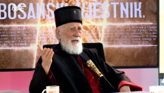 RASPOP VRAGOLAN Miraš Dedeić pokušao da "startuje" voditeljku na kraju emisije