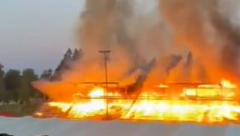 JEZIVA SCENA Veliki požar uništio stadion prvoligaša (VIDEO)