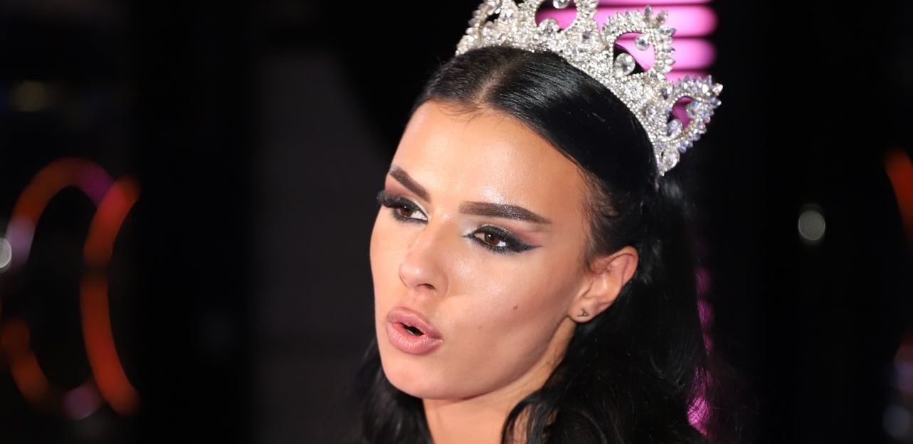 ANITA STANOJLOVIĆ NE VOLI ŽENE! Mensurova bivša obelodanila strašne stvari: Svideo joj se taj lagodni život...